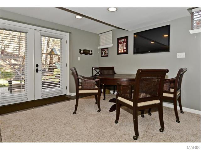 852 Castle Pines Dr, Ballwin, MO 63021 photo 28