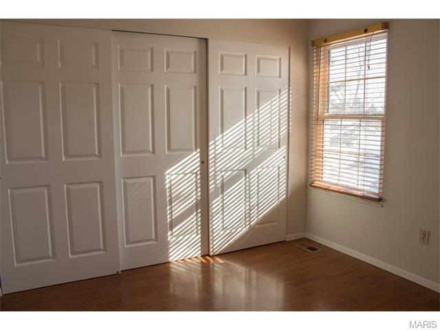 207 Walden Ct, Eureka, MO 63025 photo 14