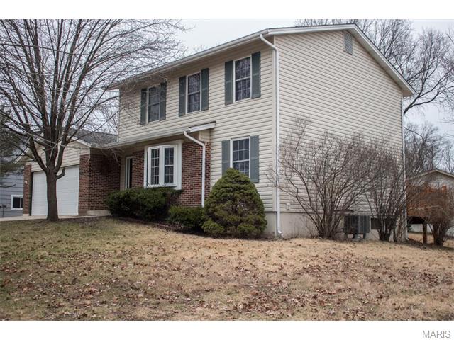 207 Walden Ct, Eureka, MO 63025 photo 2