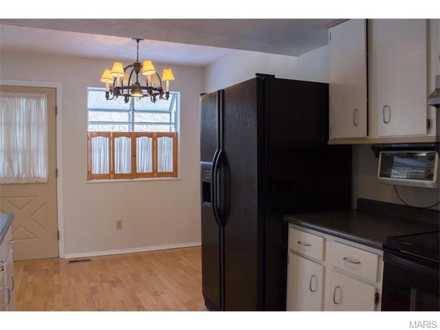 207 Walden Ct, Eureka, MO 63025 photo 8