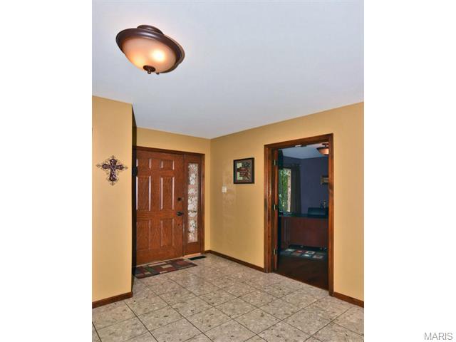 2159 Wyndbrook Ln, O'fallon, MO 63366 photo 2