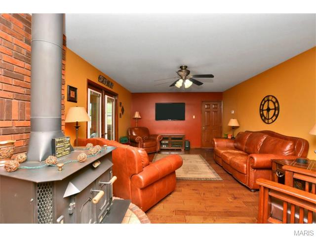 2159 Wyndbrook Ln, O'fallon, MO 63366 photo 6