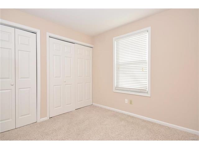 1356 Holgate Dr #G2, Ballwin, MO 63021 photo 11