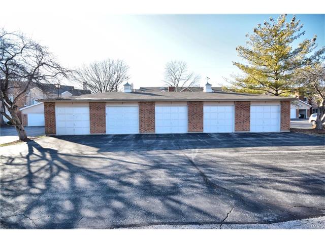 1356 Holgate Dr #G2, Ballwin, MO 63021 photo 14