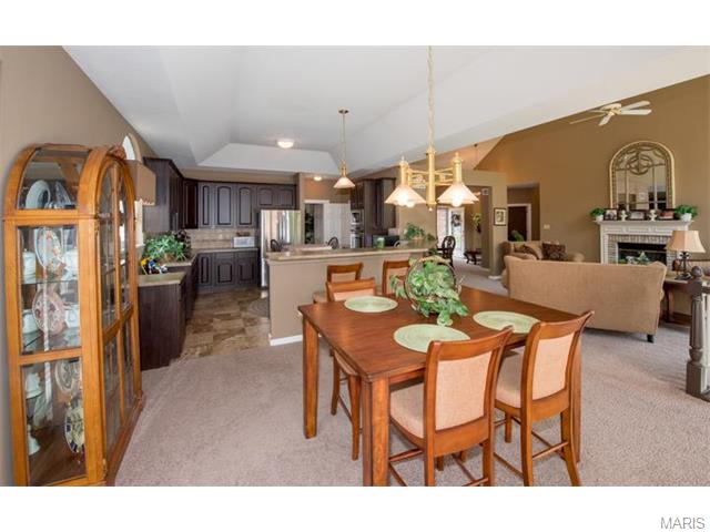5441 Legend, Weldon Spring, MO 63304 photo 3
