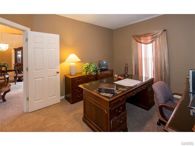 5441 Legend, Weldon Spring, MO 63304 photo 19