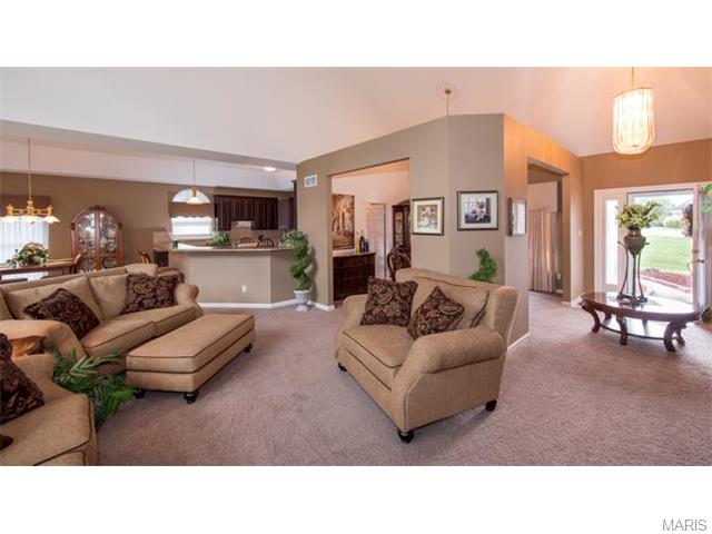 5441 Legend, Weldon Spring, MO 63304 photo 16