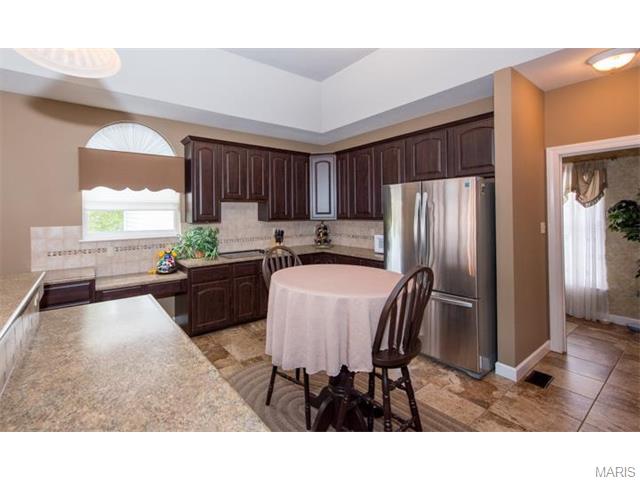 5441 Legend, Weldon Spring, MO 63304 photo 10