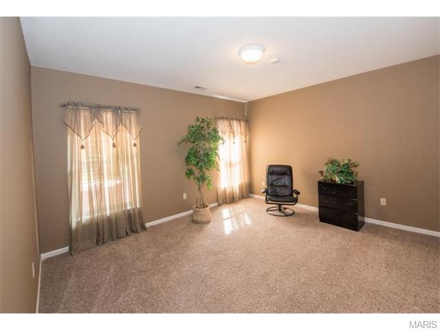 5441 Legend, Weldon Spring, MO 63304 photo 32