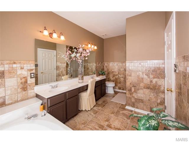 5441 Legend, Weldon Spring, MO 63304 photo 26