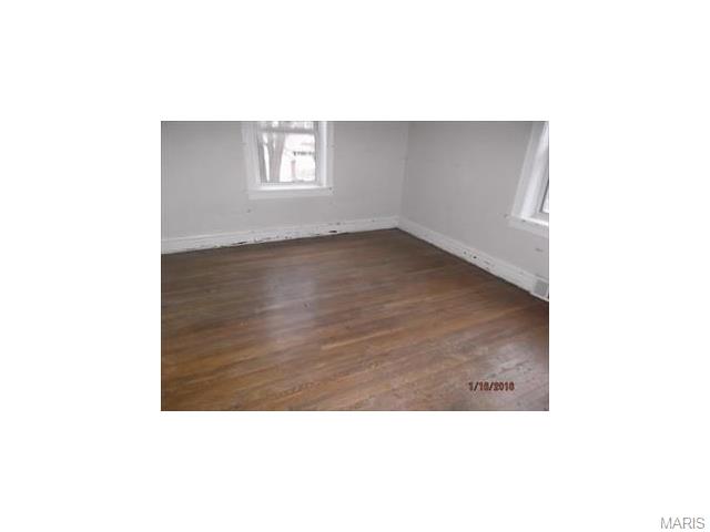 8564 Park, Saint Louis, MO 63147 photo 6