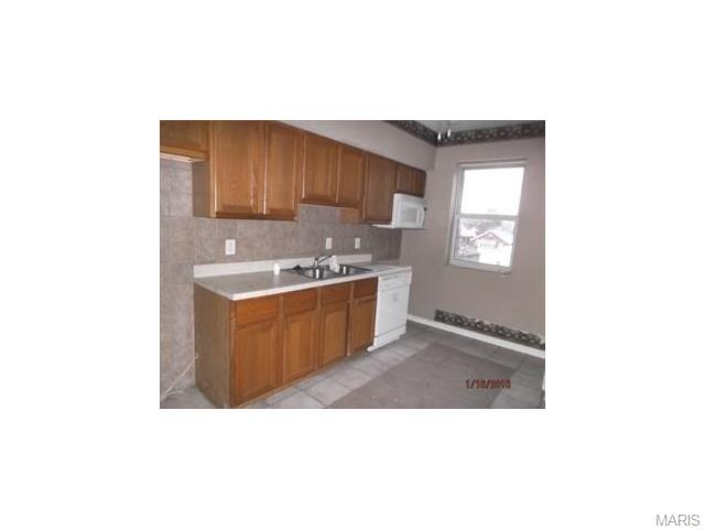 8564 Park, Saint Louis, MO 63147 photo 5