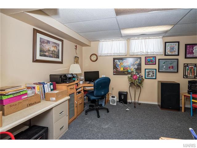 116 Holly Green Dr, Ballwin, MO 63021 photo 21