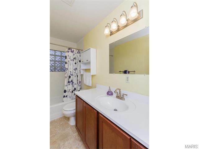 114 Cordes St, O'fallon, MO 63366 photo 6