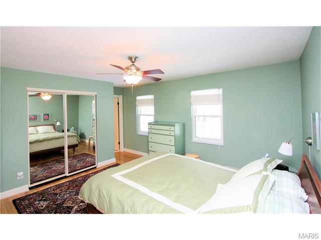 825 Limoge Dr, Ballwin, MO 63021 photo 21