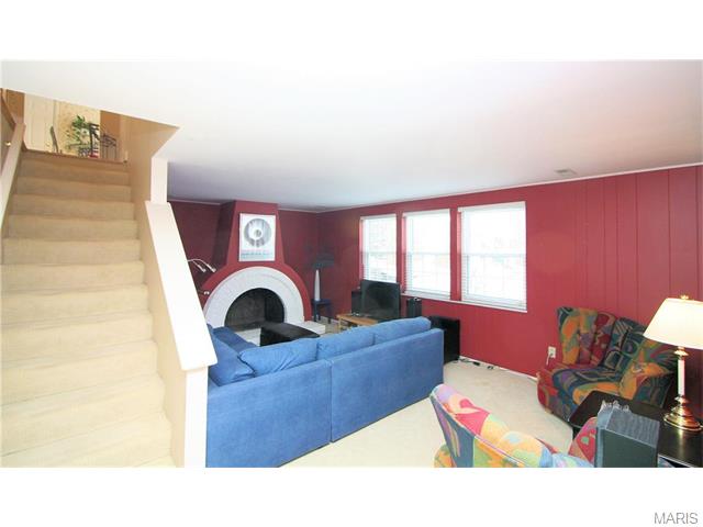 825 Limoge Dr, Ballwin, MO 63021 photo 32