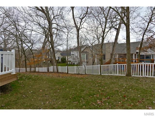 332 Galloway Oaks Dr, Ballwin, MO 63021 photo 33