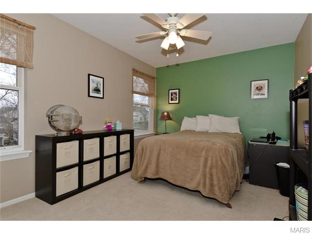 332 Galloway Oaks Dr, Ballwin, MO 63021 photo 26