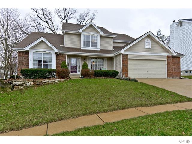 332 Galloway Oaks Dr, Ballwin, MO 63021 photo 1