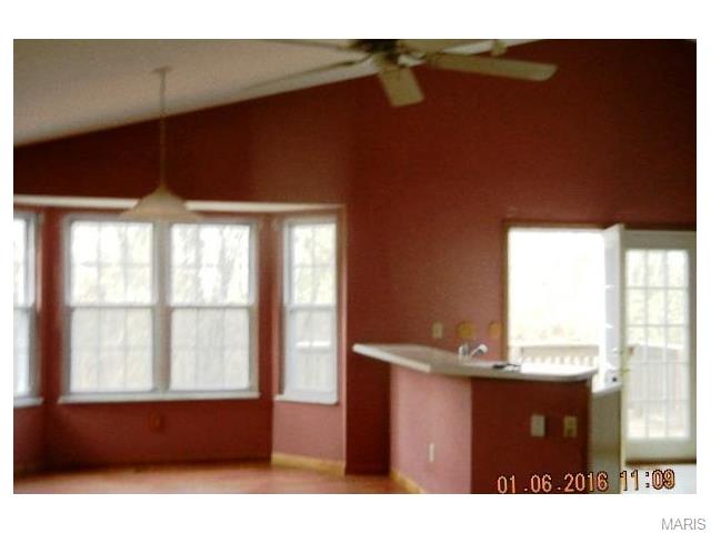 16416 Baja Ct, Ballwin, MO 63011 photo 3