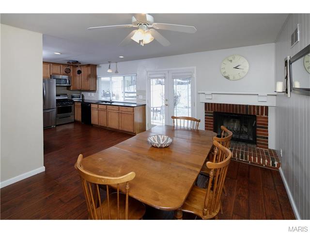 606 Running Creek Dr, Ballwin, MO 63021 photo 6