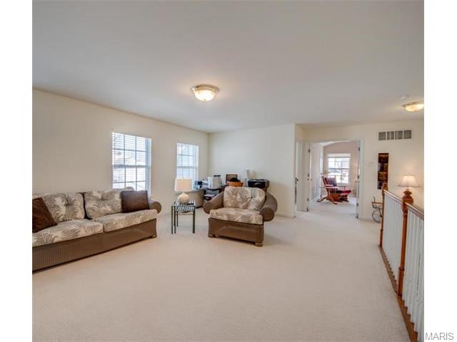 26 Bridgeway Ct, O'fallon, MO 63368 photo 17