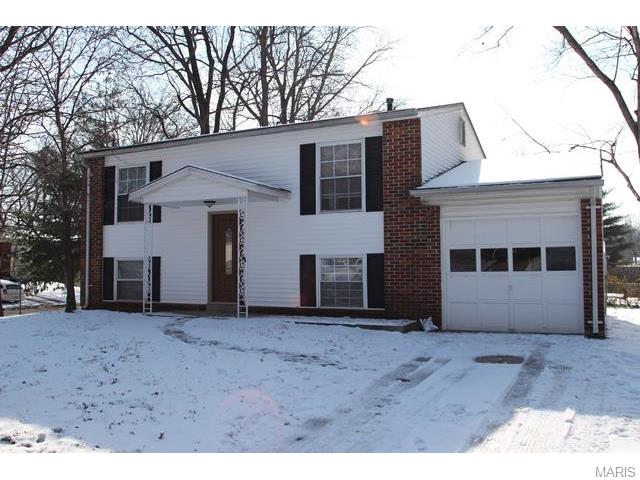 410 Croydon Ln, Ballwin, MO 63021 photo 25