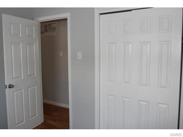 410 Croydon Ln, Ballwin, MO 63021 photo 19