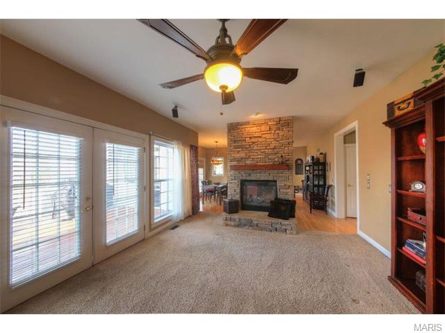 711 Henry Ave, Ballwin, MO 63011 photo 21