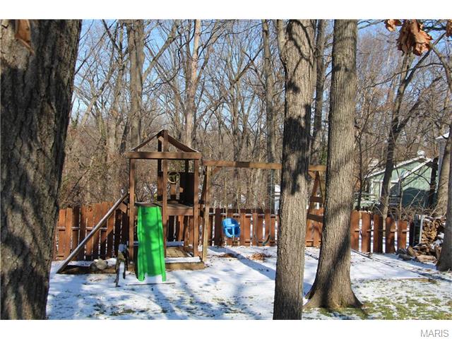 877 Totem Woods Ct, Ballwin, MO 63021 photo 22