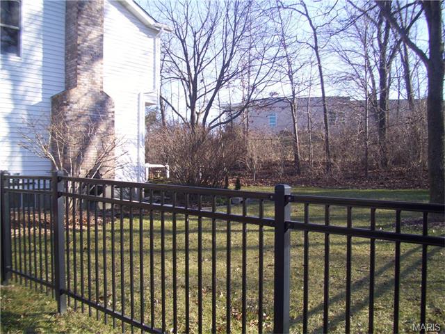 722 Redstart Dr, Ellisville, MO 63021 photo 25