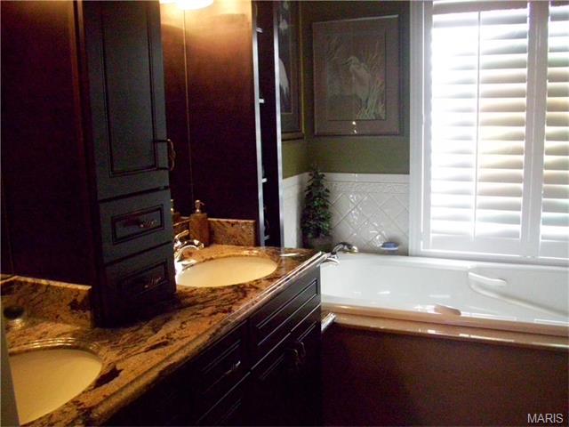 722 Redstart Dr, Ellisville, MO 63021 photo 13