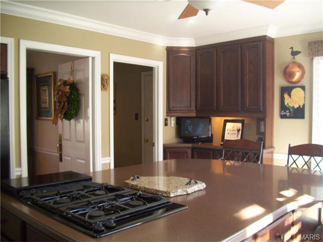 722 Redstart Dr, Ellisville, MO 63021 photo 9