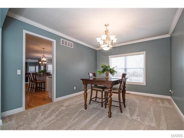1044 Stone Spring Ct, Eureka, MO 63025 photo 6