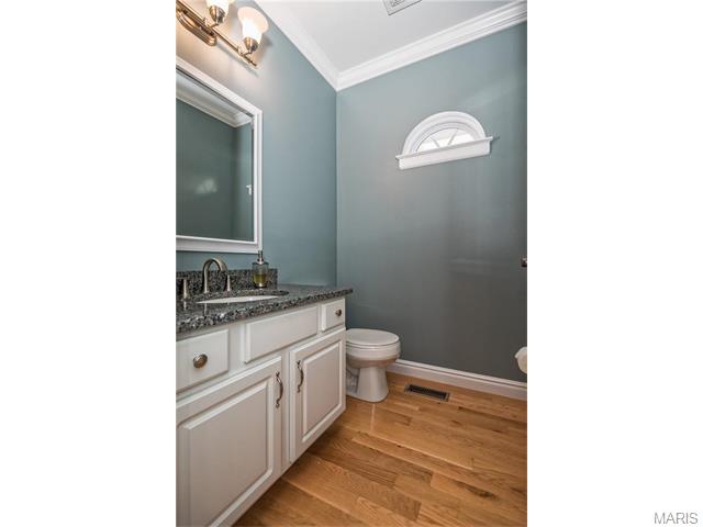 1044 Stone Spring Ct, Eureka, MO 63025 photo 16