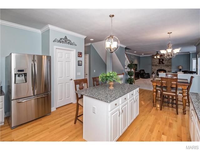 1044 Stone Spring Ct, Eureka, MO 63025 photo 10