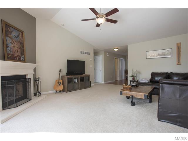 203 Spring Borough, O'fallon, MO 63368 photo 3