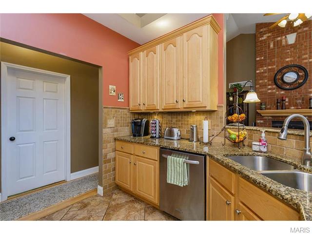 171 Rightfield Dr, O'fallon, MO 63366 photo 22