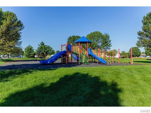 171 Rightfield Dr, O'fallon, MO 63366 photo 49
