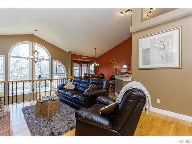 171 Rightfield Dr, O'fallon, MO 63366 photo 8