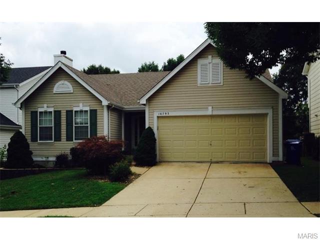 16792 Hickory Crest Dr, Ballwin, MO 63011 photo 1