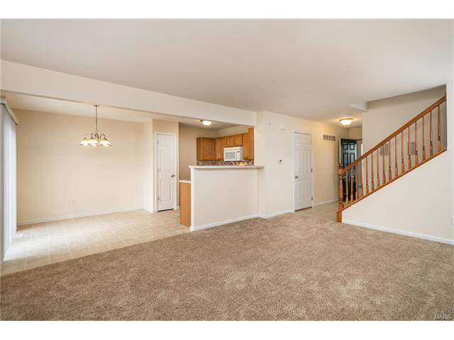 1531 Batters Box Dr, O'fallon, MO 63366 photo 7