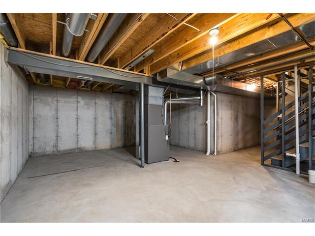1531 Batters Box Dr, O'fallon, MO 63366 photo 14