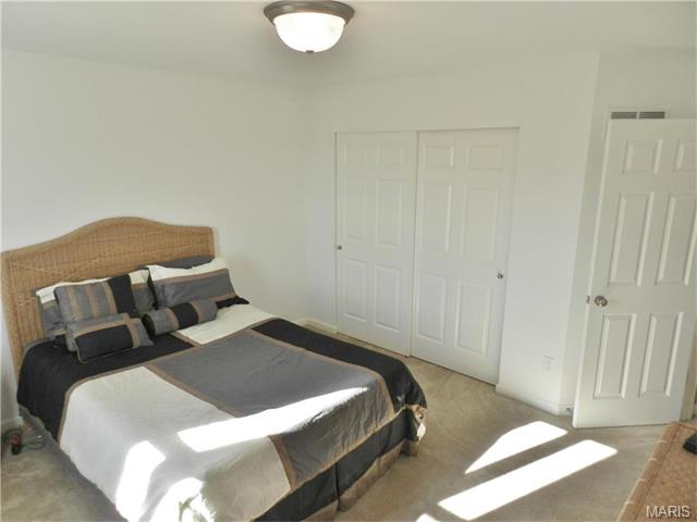 900 Summit Oaks, Eureka, MO 63025 photo 36