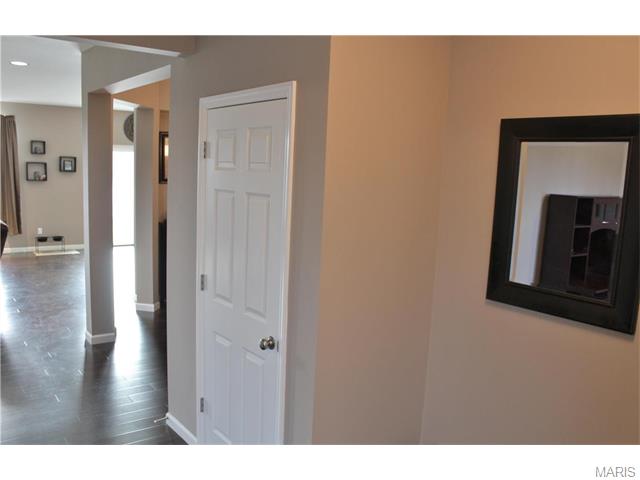 900 Summit Oaks, Eureka, MO 63025 photo 6