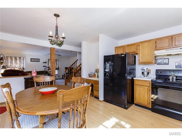 44 Chip Dr, O'fallon, MO 63366 photo 8