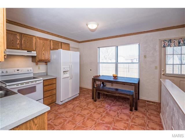 635 Sunward Dr, O'fallon, MO 63368 photo 5