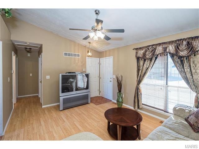 635 Sunward Dr, O'fallon, MO 63368 photo 7