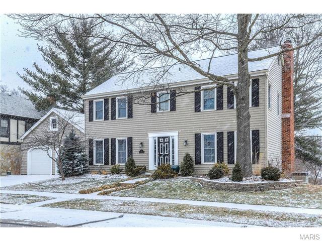 1344 Rusticview Dr, Ballwin, MO 63011 photo 2