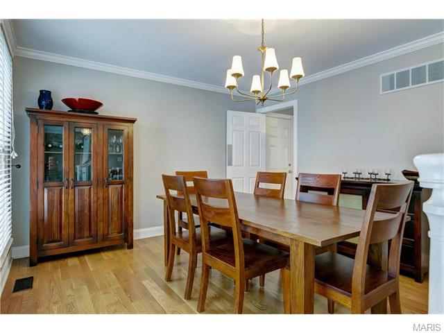 1344 Rusticview Dr, Ballwin, MO 63011 photo 4